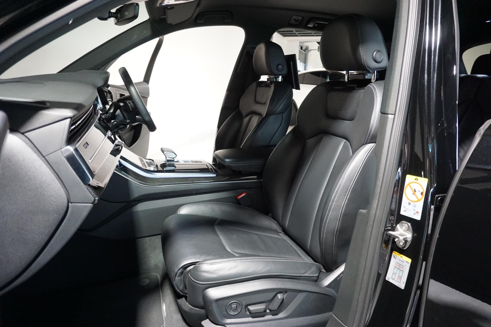 Audi Q7 3.0 TFSI V6 55 Black Edition SUV 5dr Petrol Tiptronic quattro Euro 6 (s/s) (340 ps)